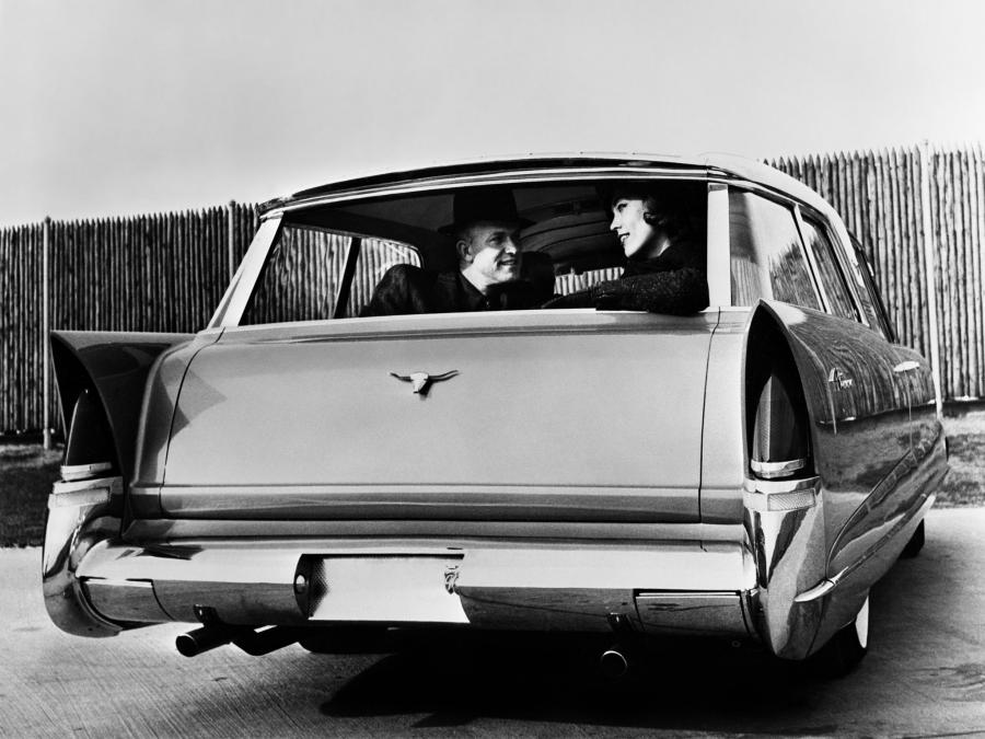  Chrysler-Plymouth Plainsman Concept Car 1956 года  (фото 6 из 33)